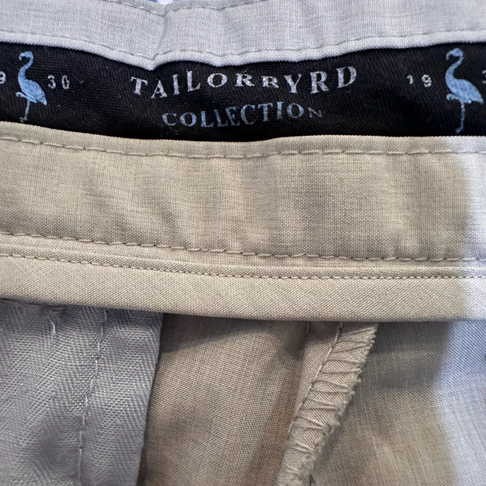 TailorByrd Shorts Mens Performance Stretch Chino‎ Golf Flamingo Logo